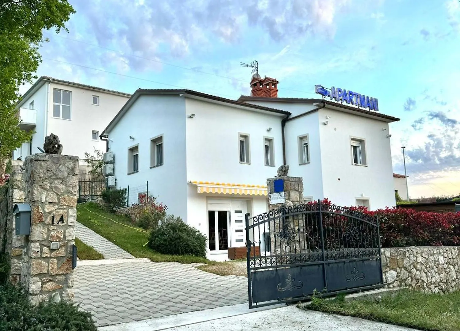 Apartments Ena Near Rovinj Sorici 克罗地亚
