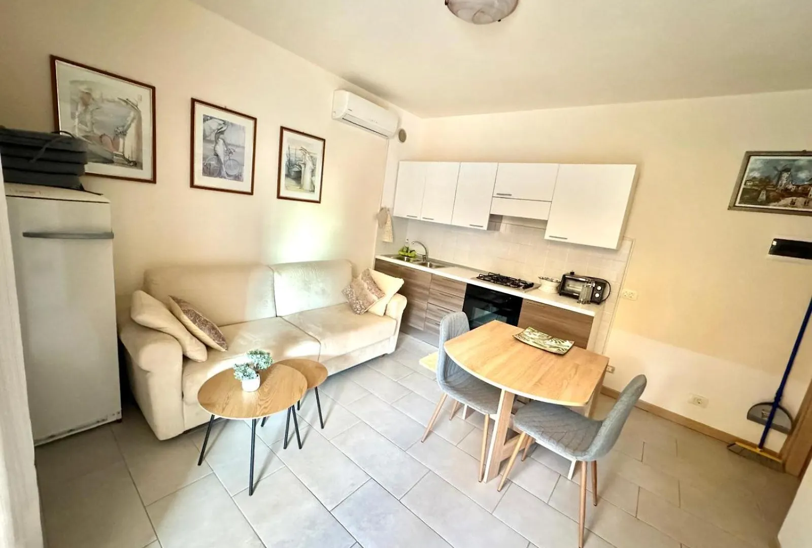 Apartments Ena Near Rovinj Sorici